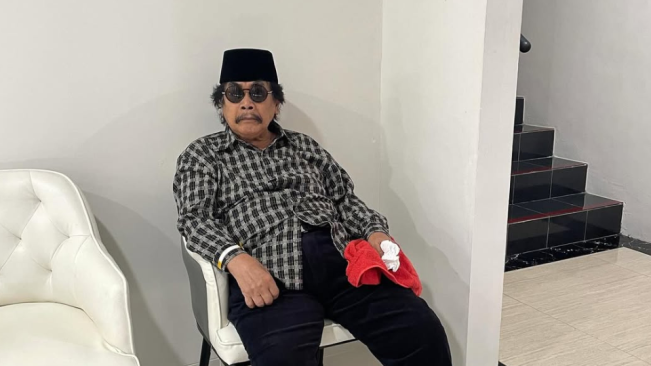 Sebelum Berangkat Haji, Ruben Onsu Sempat Jenguk Jaja Miharja di Rumah Sakit