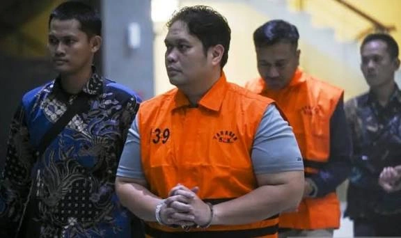 Sempat Kabur Saat OTT, Jaksa HSU Akhirnya Digiring ke KPK