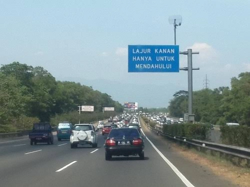 Lajur Kanan Tol Bukan Jalur Santai, Pengendara Wajib Tahu