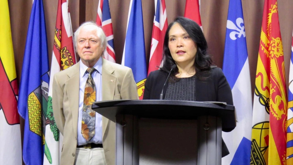 Jenny Kwan (kanan). [ig @jennykwanmp]