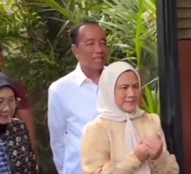 Jokowi saat berulang tahun. (Twitter)