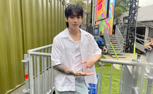 Jungkook BTS (Instagram)