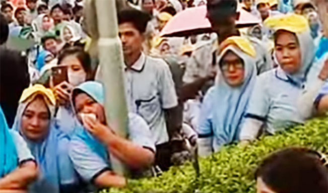 Gubernur Jateng Perintahkan Disnaker segera Bentuk Satgas PHK