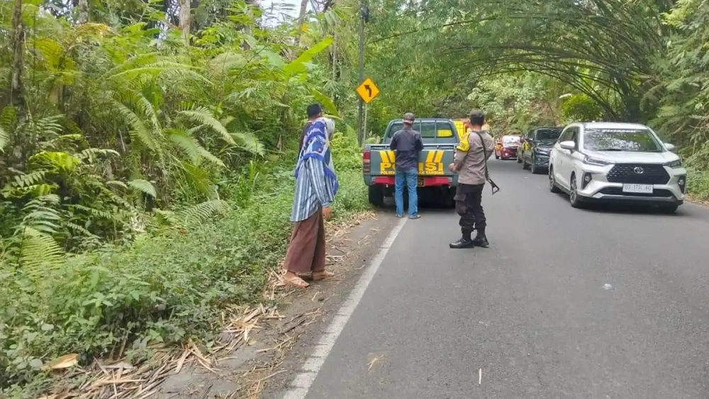 Demi Kemajuan Ekonomi Lembak, Bupati Fikri Instruksikan Perangkat Desa Jaga Keamanan: Bukan Tugas Polisi Saja!