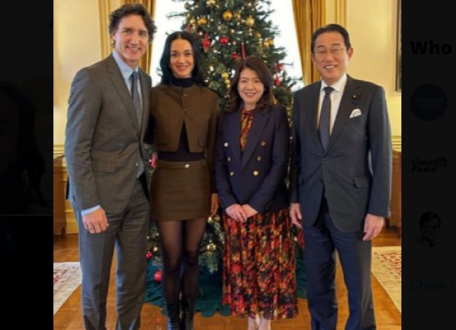 Katy Perry dan Justin berpose bersama mantan Perdana Menteri Jepang Fumio Kishida dan istrinya Yuko Kishida {Foto: tangkap layar X] 