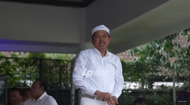 Kiriman King Kobra ke Rumah KDM, Berhubungan Larangan Eksploitasi dan Pertunjukan Ular?