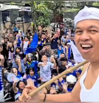 Bonus Untuk Persib, Dedi Mulyadi Kasih Rp 1 M dari Kocek Sendiri