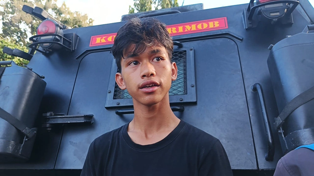 Salah satu siswa SMAN 72 Jakarta, Jumat (7/11/2025) [Ftnews/Selvianus Kopong Basar]