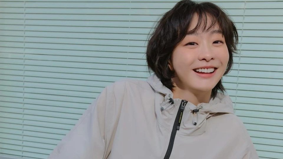 Kim Da Mi artis Korea Selatan yang sedang naik daun (Instagram)