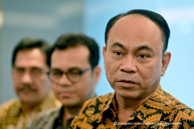 Akan Meregulasi AI, Menkominfo: Aman, Beretika, Saling Percaya