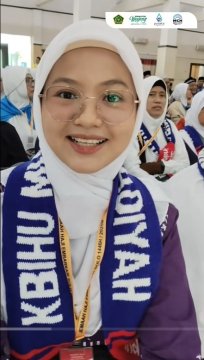 Levina Istiazah, haji termuda di musim haji 2025 asal Jawa Tengah. (TikTok/@kemenagjateng)