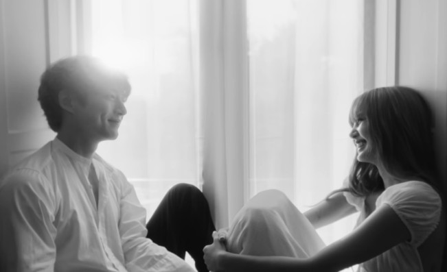 Lirik Lagu Dream Milik Lisa BLACKPINK, MV Dibintangi Kentaro Sakaguchi