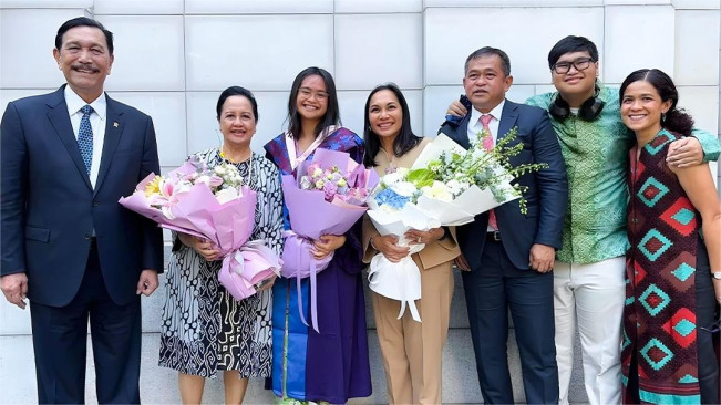 Faye Hasian Cucu Luhut Pandjaitan Ternyata Dapat Beasiswa 'Diam-Diam' di Tsinghua University