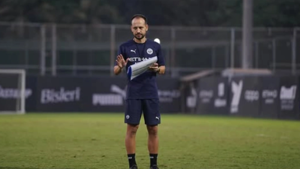 Mario Lemos gagal bawa Persijap Jepara keluar dari zona degradasi. [Instagram]