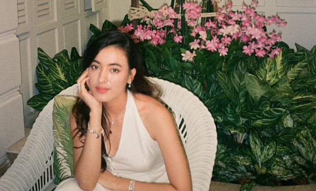 Lirik Lagu Tinggal, OST Film Tinggal Meninggal by Mawar Eva de Jongh