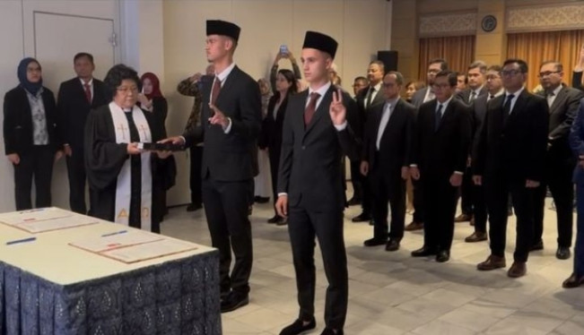 Timnas Indonesia Punya Amunisi Baru, Mees Hilgers dan Eliano Reijnders Resmi Jadi WNI