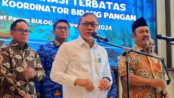 Mendag Zulkifli Hasan Kena Kritik Usai Video Cerutu Bikin Heboh Medsos