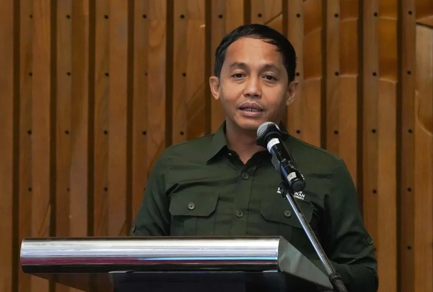 Menhut Raja Juli [Instagram]