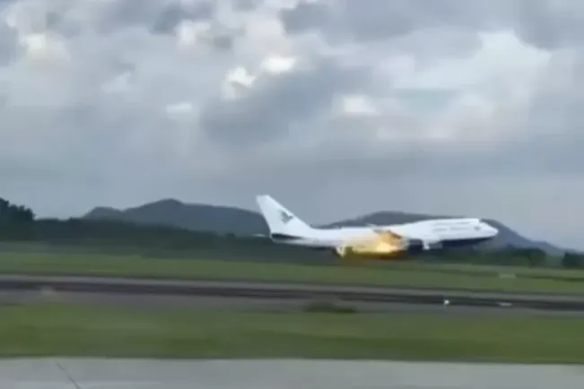 Mesin Pesawat Garuda Indonesia Terbakar, Jamaah Telah Sampai Madinah