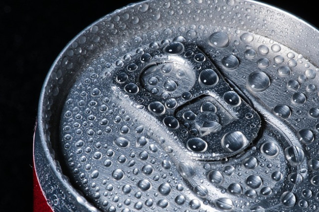 Bolehkan Anak Minum Soda? Ini 5 Dampaknya untuk Kesehatan