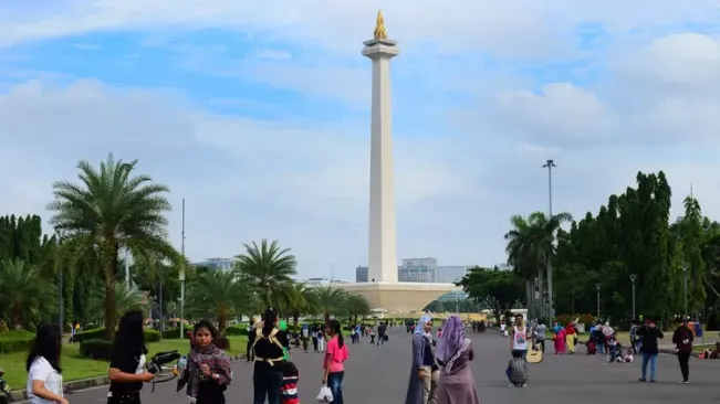 Seru Banget! Monas Buka Sampai Malam Selama Libur Lebaran 2025, Ada Hiburan Atraksi sampai Panggung Musik