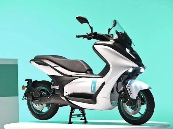 Motor Matik Baru Yamaha Bikin Geger Desainnya Anti Mainstream Spek Mesin 155 Cc