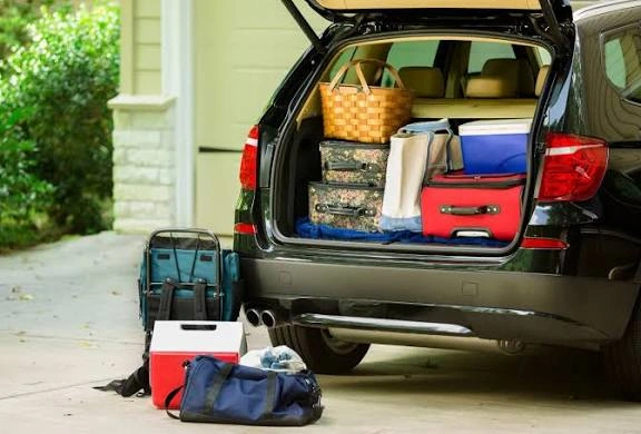 Naik Mobil Listrik Saat Nataru, Ini Tips Barang Wajib agar Perjalanan Nyaman