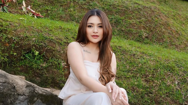 Nathalie Holscher Dihujat Gegara DJ Panda, Ini Permintaan Maaf & Chat yang Diungkapnya