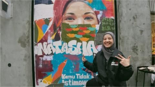 Momen Natasha Rizki Minta Jangan Beli Bukunya yang KW, Ternyata Desta Belikan Miskha Harry Potter Bajakan