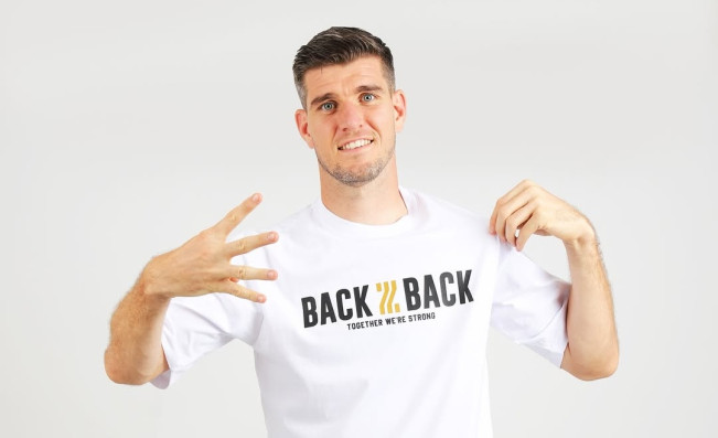 Nick Kuipers berjasa membantu Persib Bandung back to back Juara Liga 1. (Instagram/@kuipersnick)