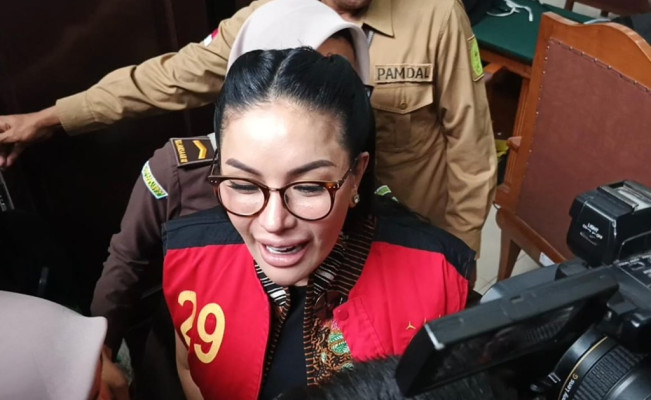Nikita Mirzani Tak Puas Vadel Badjideh Divonis 9 Tahun Penjara, Ingin Selamanya