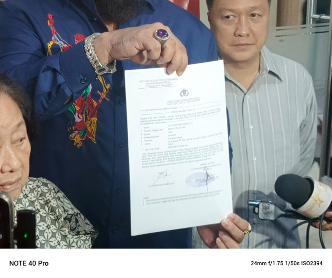 Okan Cornelius datangi Bareskrim Mabes Polri (7/7) [Selvianus Kopong Basar]