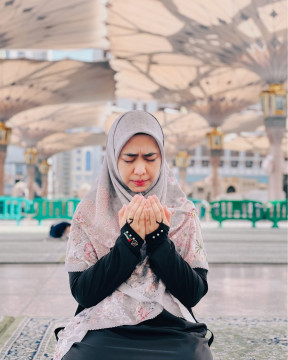 Oki Setiana Dewi (Instagram)