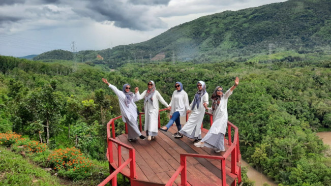 Destinasi Wisata Panatapan Panyabungan di Mandailing Natal Jadi Daya Tarik Liburan Lebaran