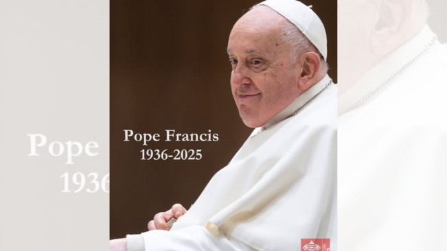 Viral Foto Suster Genevieve yang Menyayat Hati di Pemakaman Paus Fransiskus