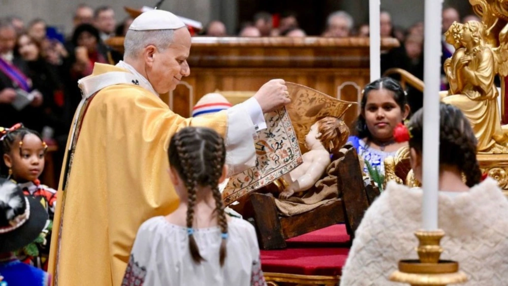 Paus Leo XIV dalam perayaan Natal di Vatikan. [ig @pontifex]