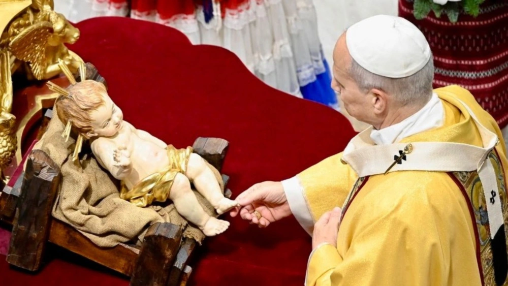 Paus Leo XIV dalam perayaan Natal di Vatikan. [ig @pontifex]