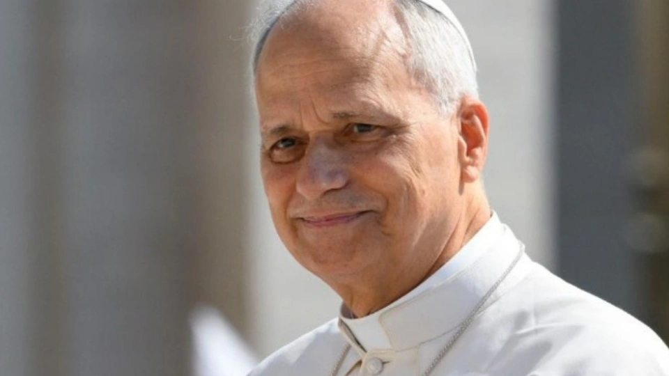 Paus Leo XIV Doakan Korban Bencana Asia, Termasuk Indonesia yang Diterjang Banjir