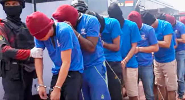 Ilustrasi pemindahan napi ke Nusakambangan/Foto: YouTube Kanwil Kementerian Hukum Banten