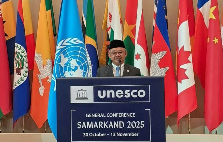 Berani Beda! Pidato Abdul Mu’ti di UNESCO Penuh Pesan Kebangsaan, Ditutup Pakai Pantun!