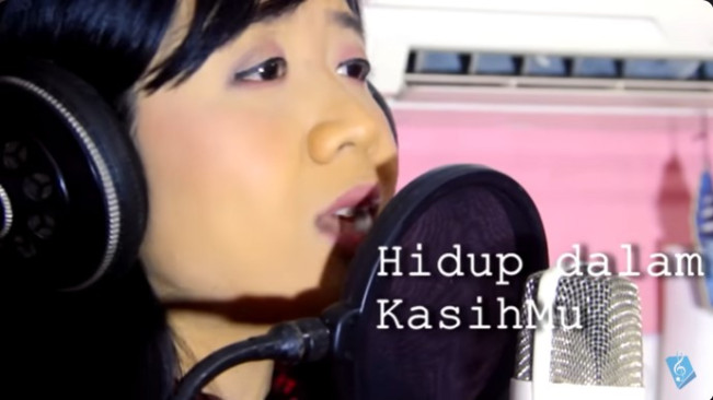 Potongan video lagu Persembahan Hati. (YouTube)