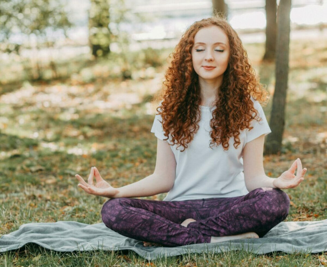 3 Gerakan Yoga Ini Bisa Obati Insomnia