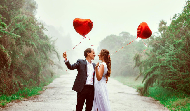 25 kata-kata Ucapan Valentine yang Romantis, Bikin Hati Pasanganmu Terbang Melayang