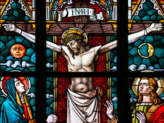 Lukisan kaca Yesus Kristus. [Pexels]