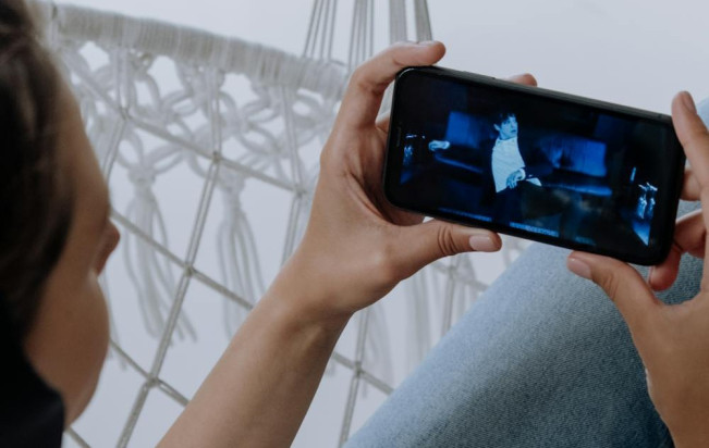 5 Risiko Download YouTube Biru, Begini Akibat Jika Nekat Memakainya