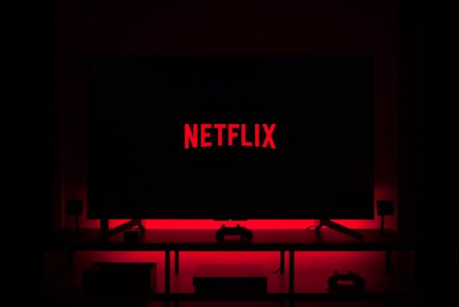 Solusi Berlangganan Murah, Netflix akan Kenalkan Iklan ke Pengguna