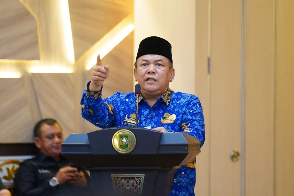 Harta SF Hariyanto, Plt Gubernur Riau yang Rumah Dinasnya Digeledah KPK