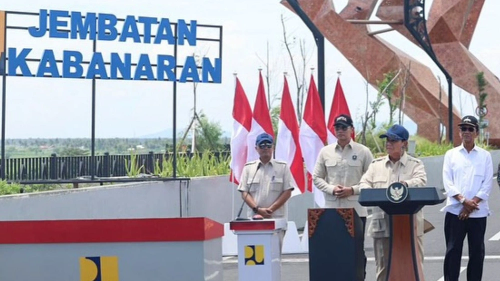 Prabowo Subianto melarang siswa dalam penyambutan dirinya saat kunjungan kerja. [Instagram]