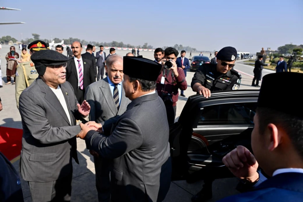 Prabowo Subianto bertemu PM Pakistan, Shehbaz Sharif [X Kemensetneg]