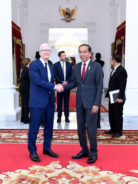 Apple Beri Sinyal Bangun Pabrik Manufaktur di Indonesia